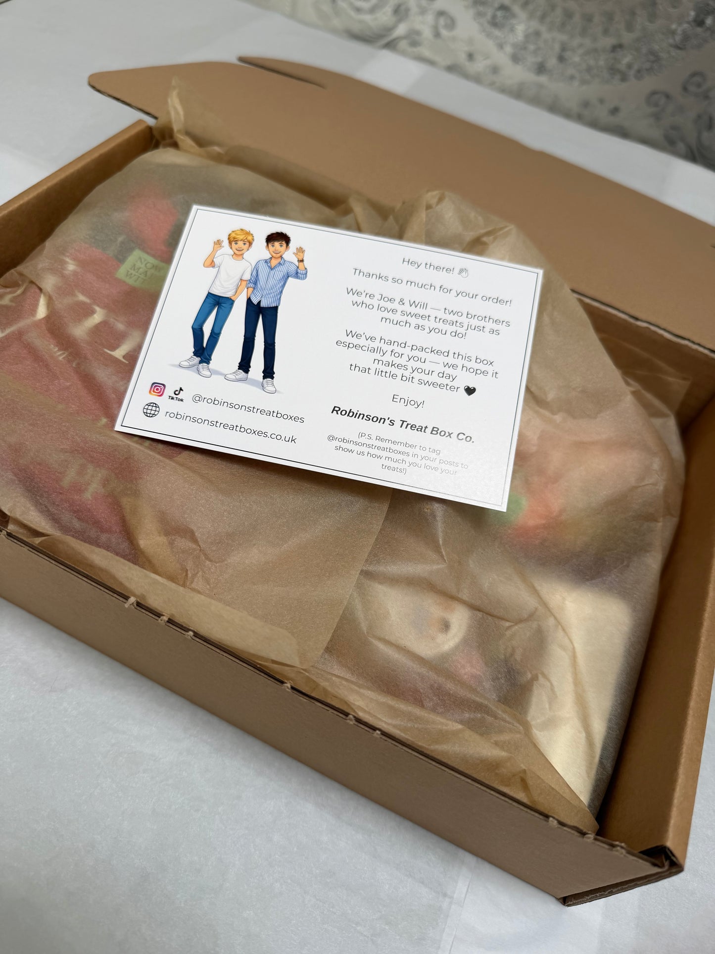Father's Day Treat Box 👨💙 (LIMITED EDITION)